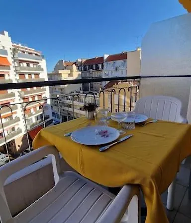 Apartment For 2 Near The Croisette With Balcony 133